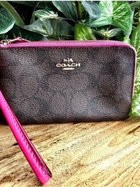 Coach Two-Tone Leather Wristlet - Brown with Pink Trim EUC